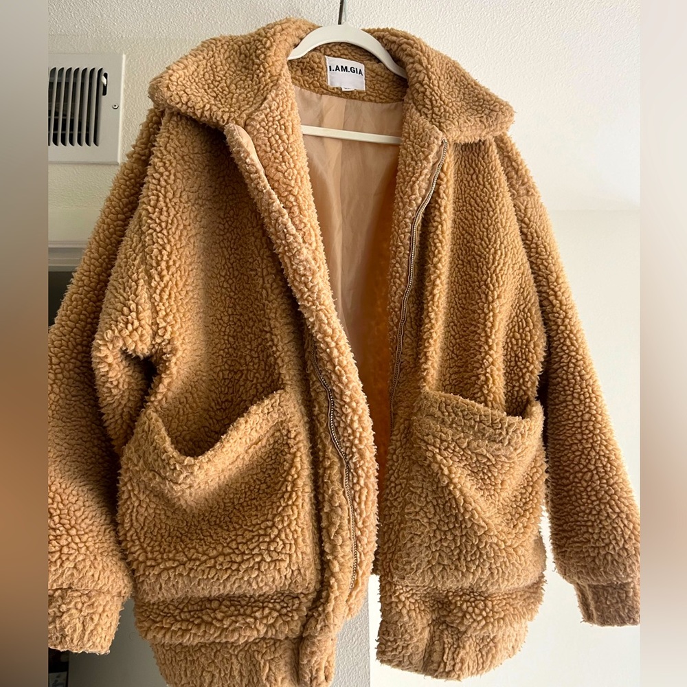 I am Gia teddy jacket